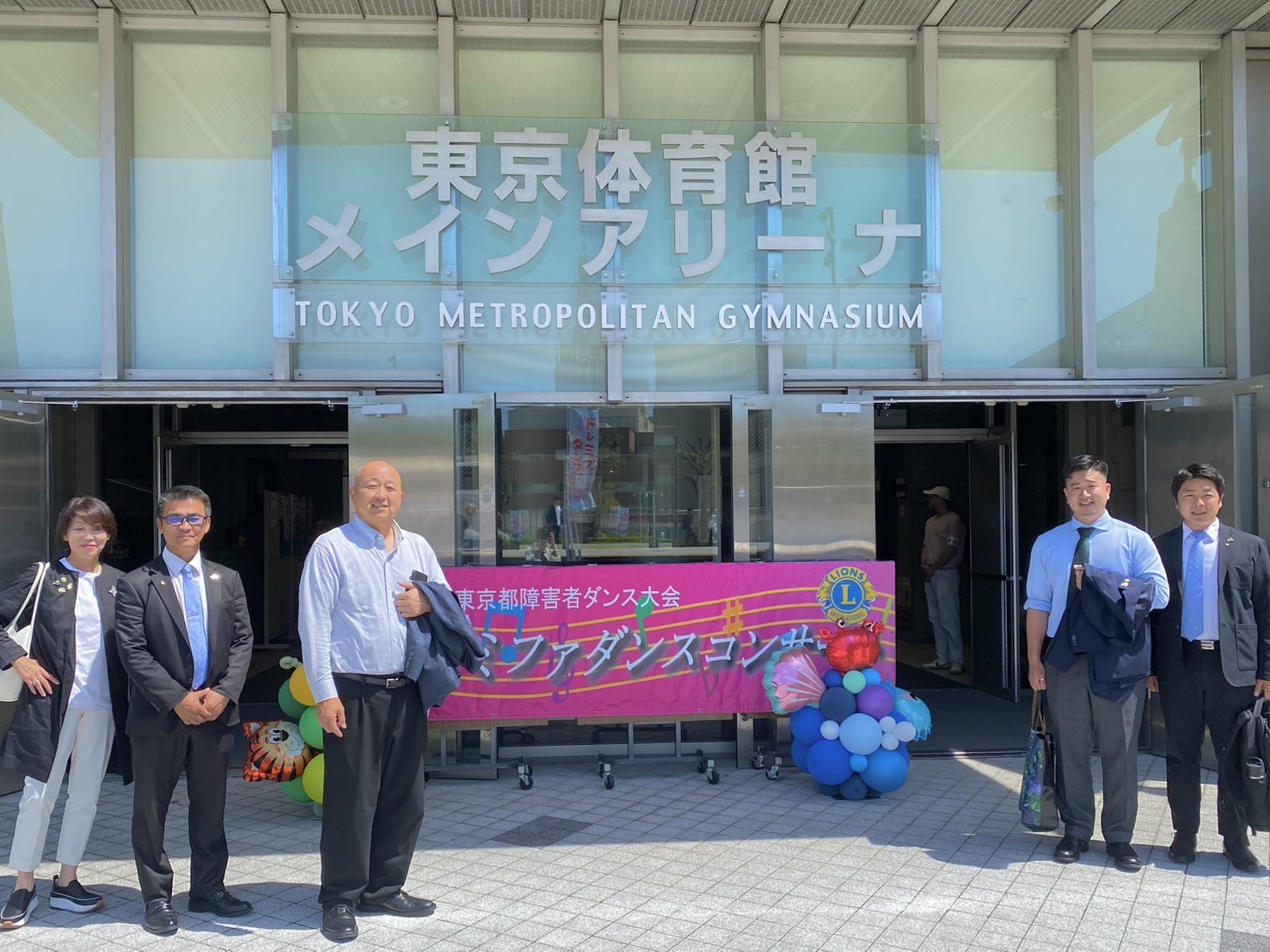 336-B地区 上原正樹ガバナーと岡山西ライオンズクラブの皆様