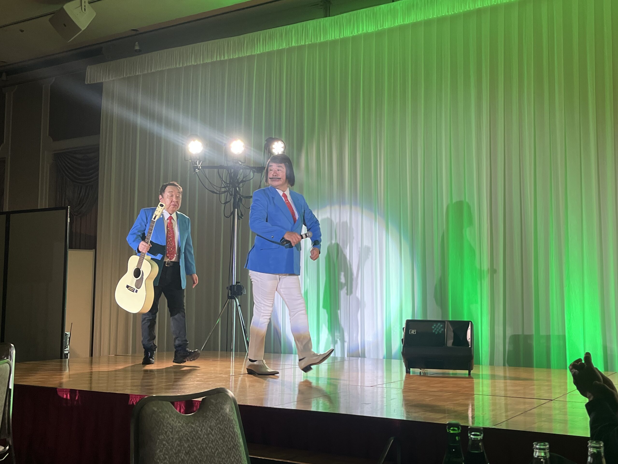 ノブ＆フッキーのステージパフォーマンス