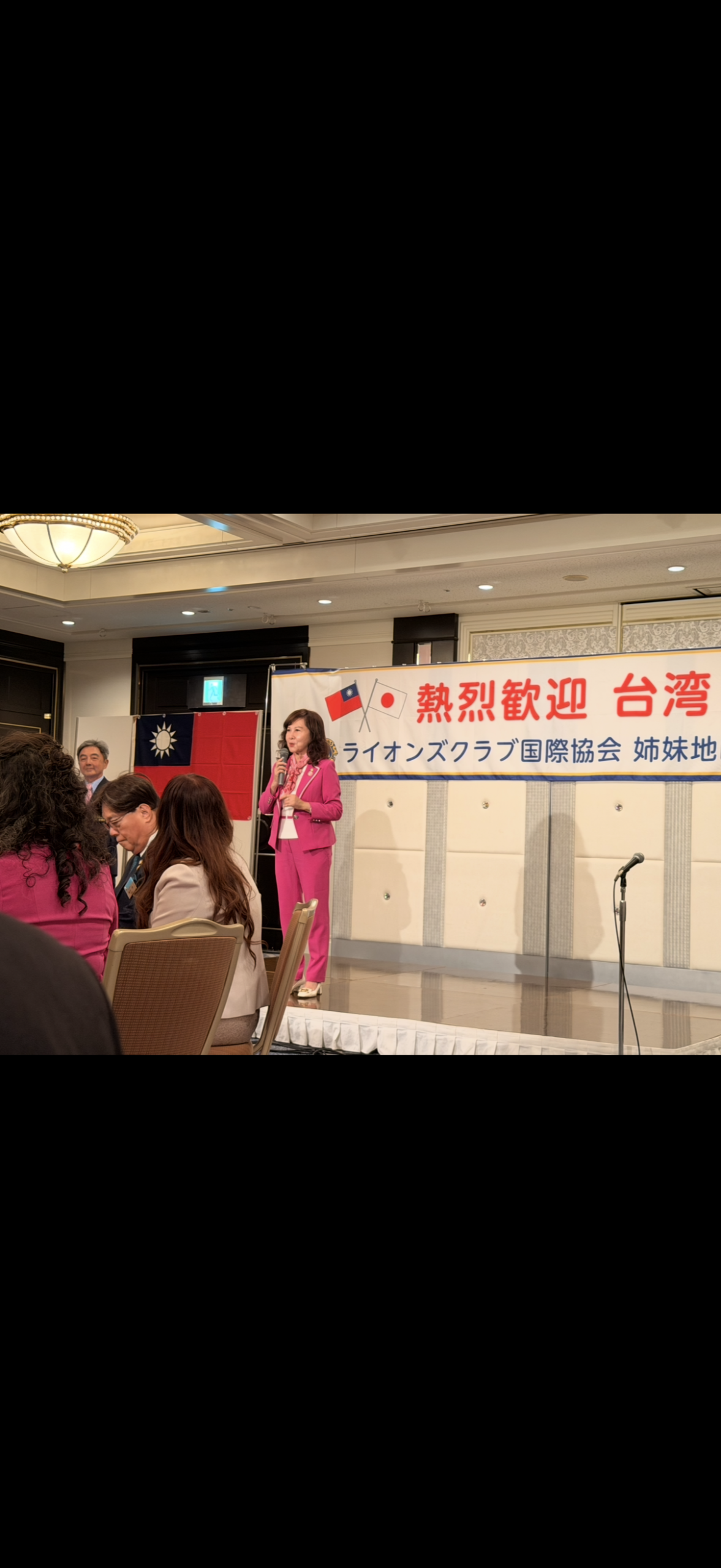 台湾300-E3地区ガバナー 吳佳臻 氏