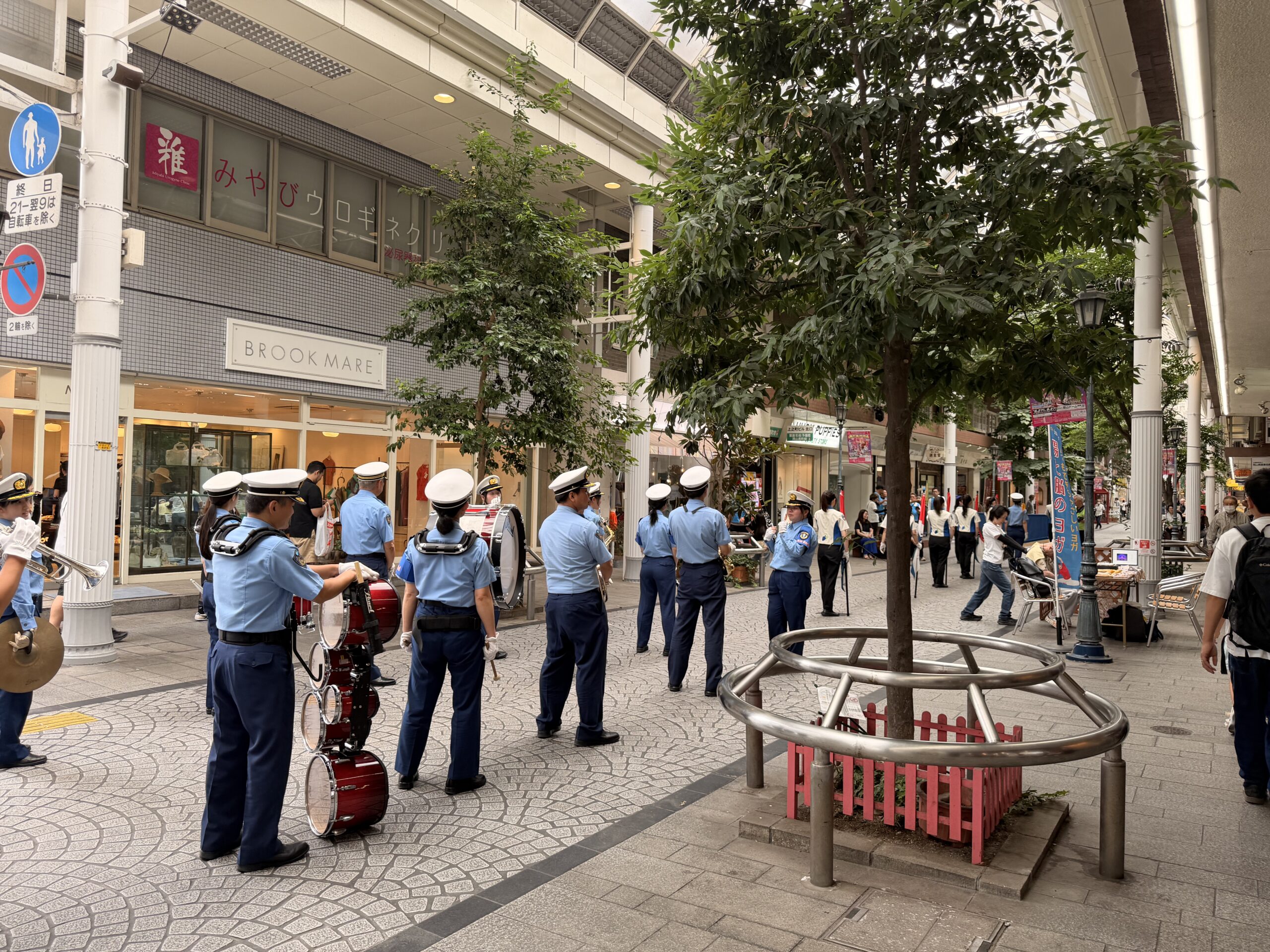 岡山県警察音楽隊の様子